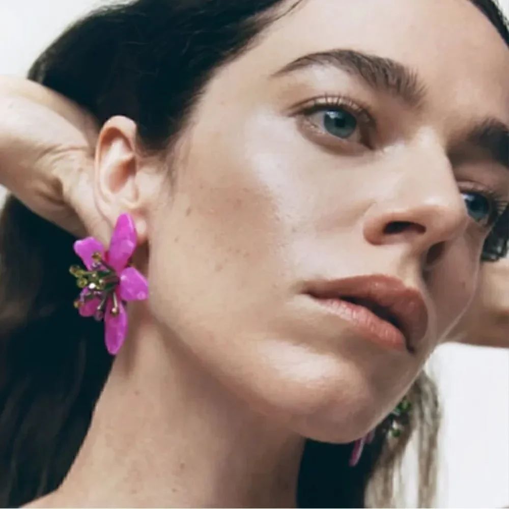 Flower statement  earrings  M160 - Picture 1 of 5